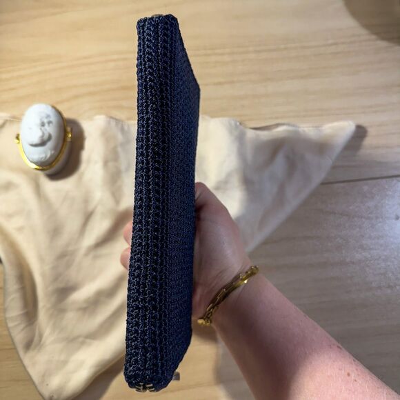 Vintage 90s/Y2K The Sak Hand-Crochet Zip-Around Clutch Wallet | Navy Blue - Picture 4 of 6